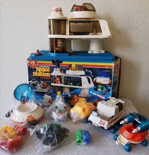 Vintage 1984 playworld - vintage,